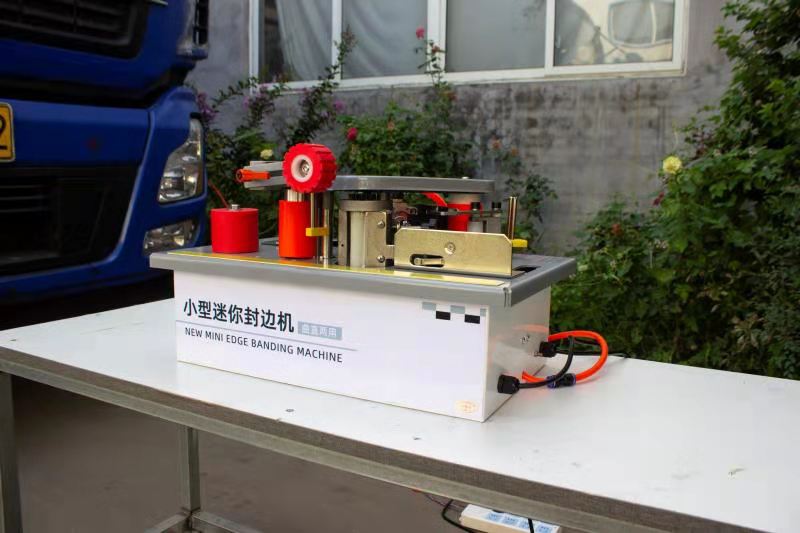 Przenośna maszyna do oklejania – Mini Table Saw For Woodworking recenzja i cena